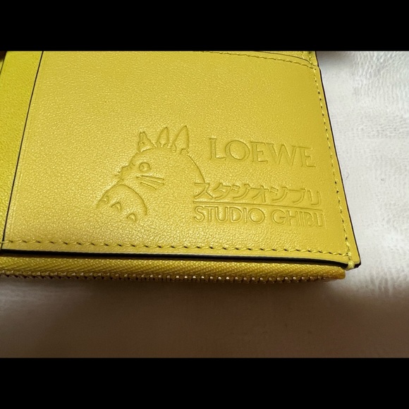 Loewe x Spirited Away Otori-Sama small vertical wallet - Picture 6 of 11